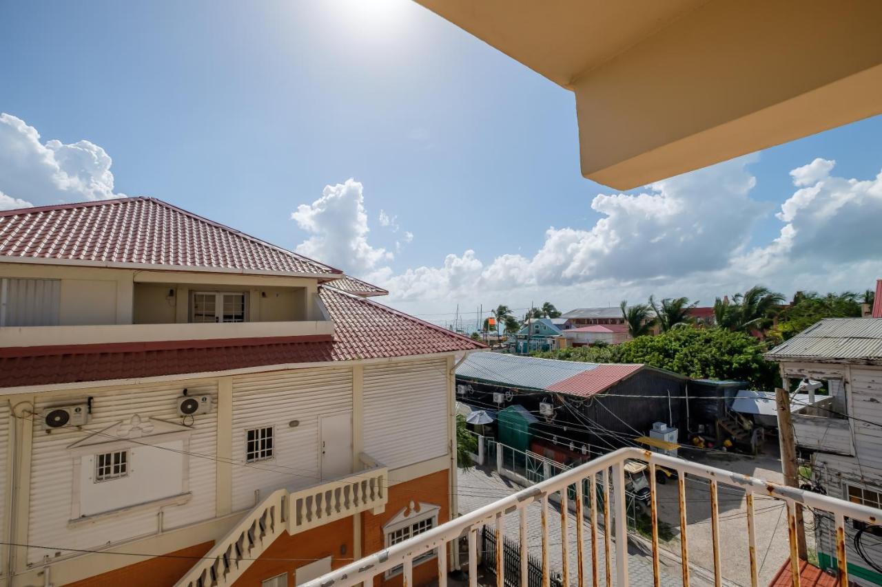 Voyager Sun & Reef Hotel 圣佩德罗 外观 照片