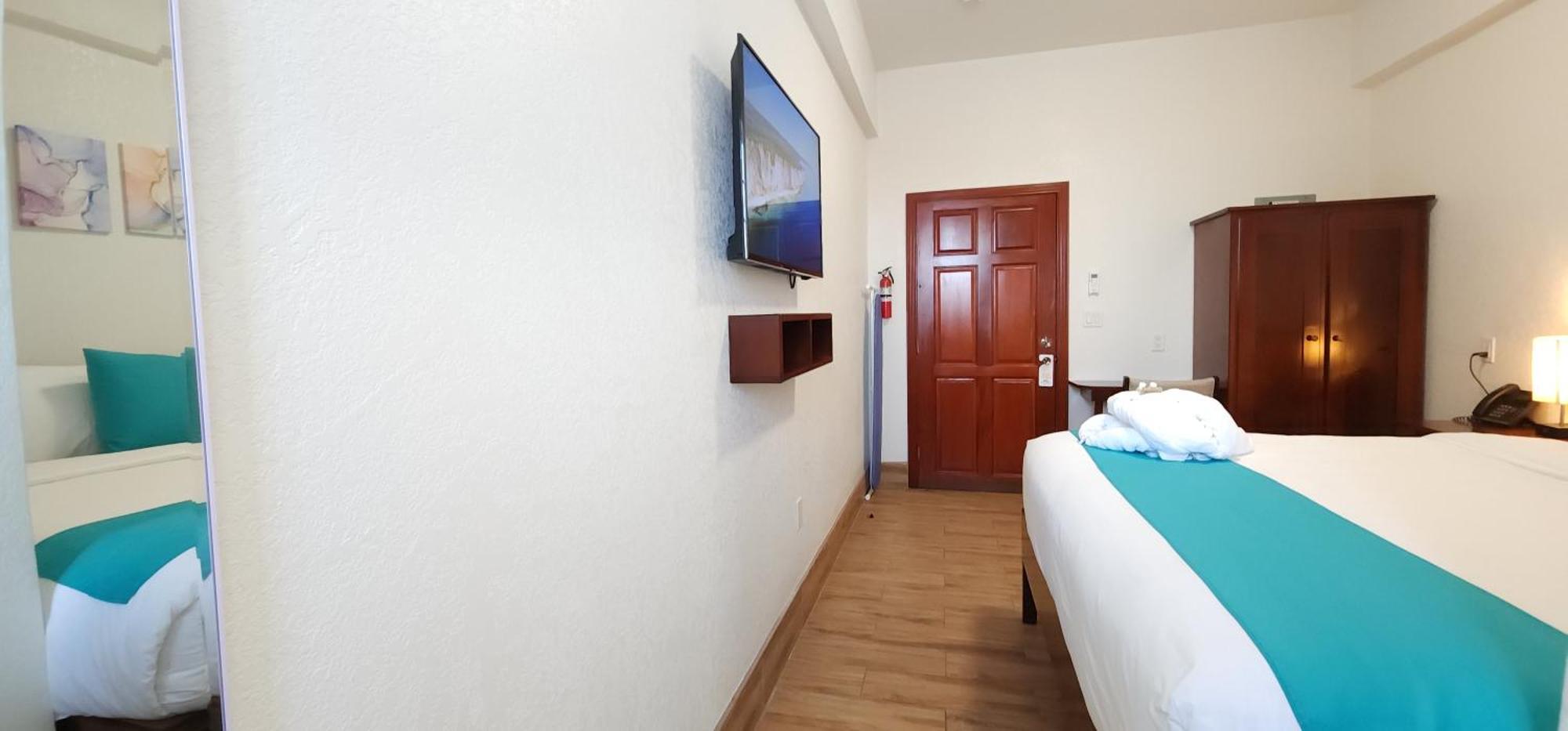 Voyager Sun & Reef Hotel 圣佩德罗 外观 照片